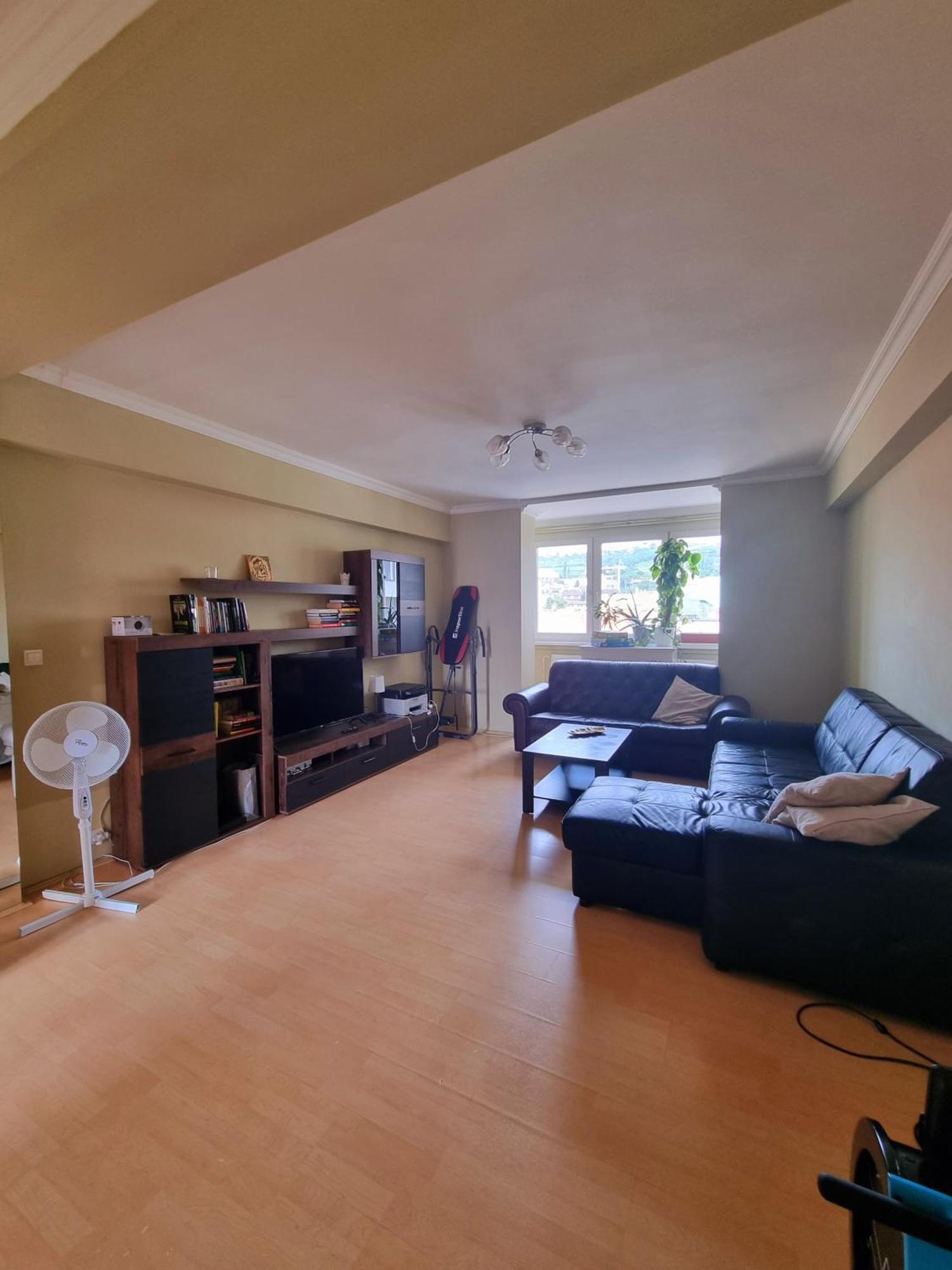 Big 4 Room Huge Apartment Μπρατισλάβα Εξωτερικό φωτογραφία