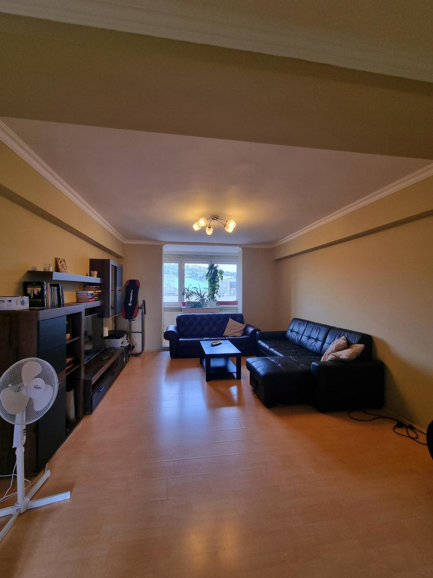 Big 4 Room Huge Apartment Μπρατισλάβα Εξωτερικό φωτογραφία